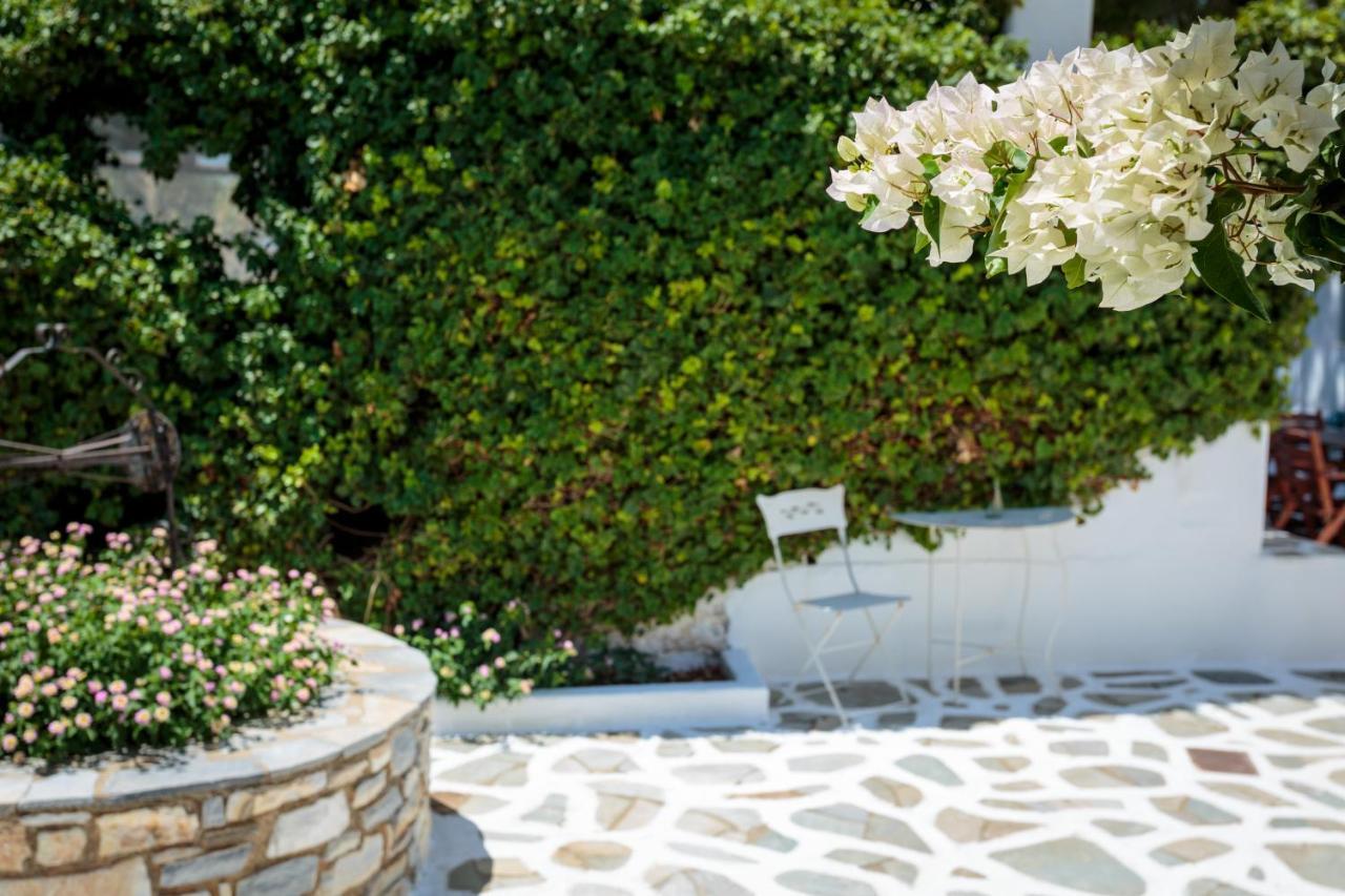 Tzane Studios & Apartments - Steps Away From Golden Beach Chrisi Akti  Buitenkant foto